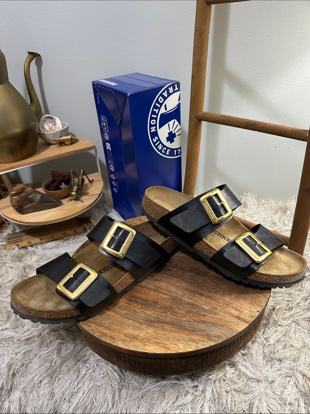 Birkenstock Sydney Luxe Cushion Buckle
Graceful Licorice Color Sz L 9 Narrow Fit